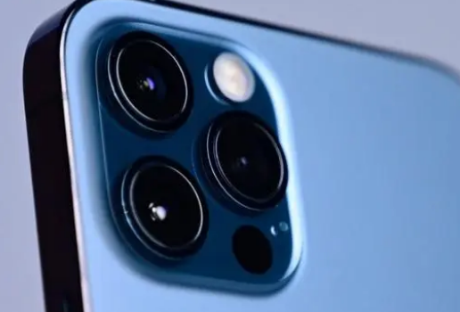 霍尔果斯apple维修点分享苹果iPhone小小的闪光灯